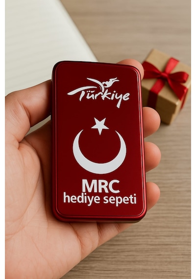 Hediye Çakmak Kişiye Özel İsim Yazılı Ve Mdf Tasarım Kutulu No:1003 Kırmızı