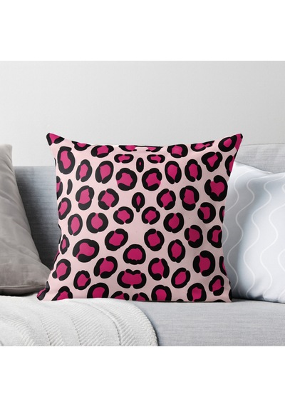 Turkıshrug Kıngdom Leopar Desenli Kırlent Kılıfı Pembe Renkli Modern Tasarım 43x43 Cm 43 X 43 Çok Renkli