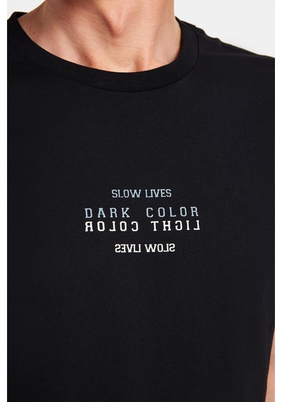 Tudors Erkek Slim Fit Dar Kesim %100 Pamuk Yumuşak Dokulu Baskılı Siyah Bisiklet Yaka Tişört-33163 Siyah Tudors Erkek Slim Fit Dar Kesim %100 Pamuk Yumuşak Dokulu Baskılı Siyah Bisiklet Yaka Tişört-33163 Siyah