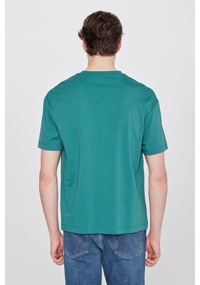 %100 Pamuk Relaxed Fit Rahat Kesim Bisiklet Yaka Logo Detaylı Tişört Bayberry Green
