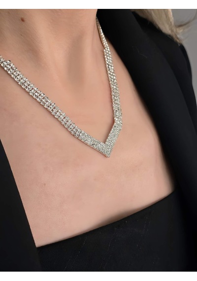 Eva Takı Store Kristal Taşlı Su Yolu Model Yılbaşı - Abiye - Düğün -event Kolye Küpe Set Silver Gümüş