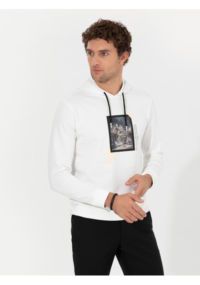 Beyaz Pamuk Karışımlı Kapüşonlu Baskılı Sweatshirt
