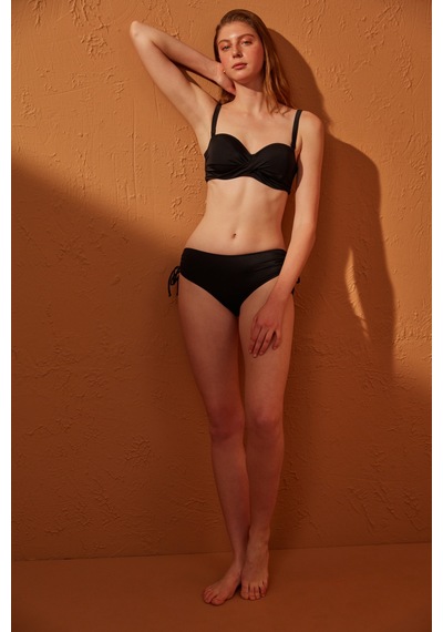 Penti Basic Yüksek Bel Bağlamalı Siyah Bikini Altı