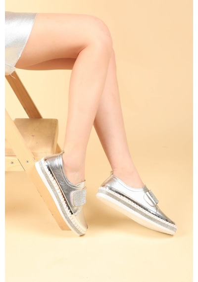 Taş Cırtlı Sneakers Gümüş-Gümüş
