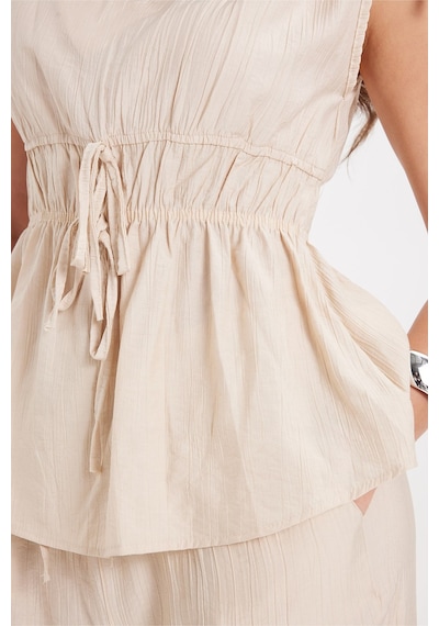 Tudors Kadın Standart Fit Normal Kesim V Yaka Beli Büzgülü Bağcıklı Bluz Geniş Paça Bej Pantolon Takım-51025