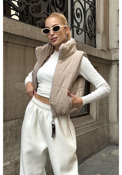 Veraura Lifestyle Bej Sırtı Taş İşlemeli Dik Yaka Kısa Şişme Yelek