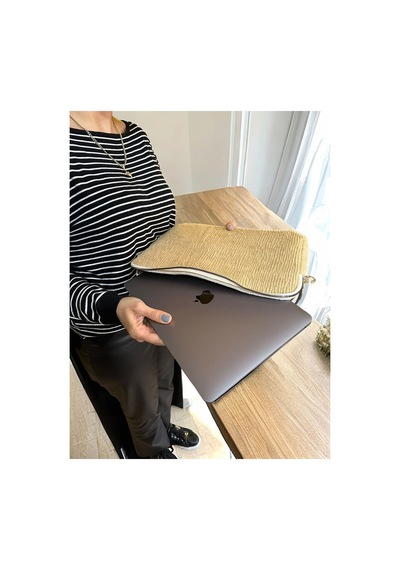 Plush Studıo 13-13.3-14 Inch Peluş Macbook, Laptop Çantası, Bej Toscase Askısız 36x26cm Krem Krem