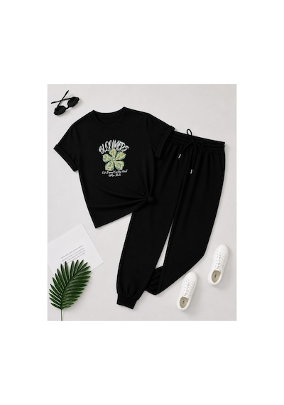 Herkesemoda Blowers Çiçek Baskı Detaylı T-shirt Eşofman Takımı Siyah