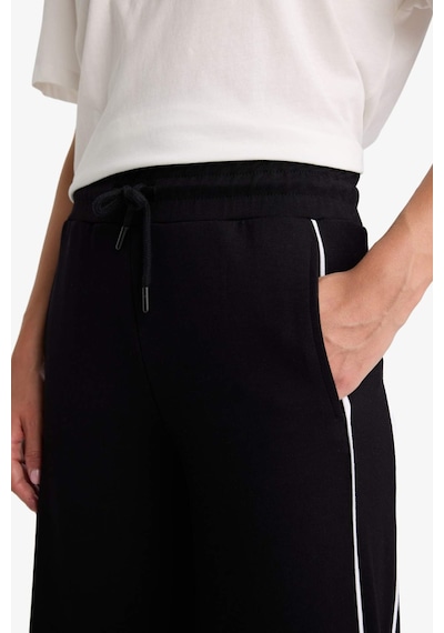 Defacto Straight Fit Cepli Düz Paça Eşofman Altı D6668ax25aubk81 Siyah