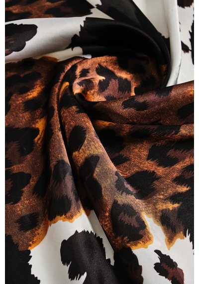 Akswsuar Leopar Desenli Fular 90 90 Kahve