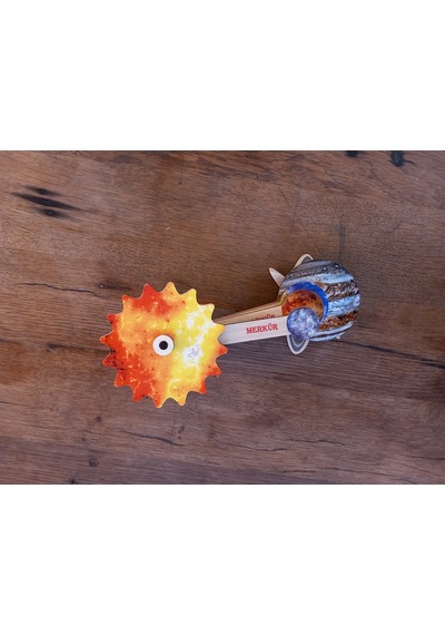 Renkli Çakı Modelli Güneş Sistemi