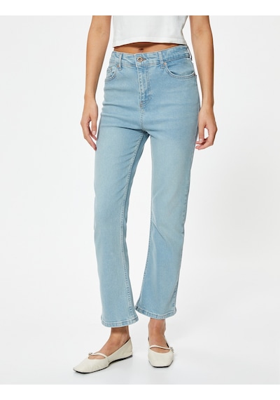 Koton İspanyol Paça Kot Pantolon Crop Slim Fit Standart Bel Açık İndigo 5wal40011md İndigo Koton İspanyol Paça Kot Pantolon Crop Slim Fit Standart Bel Açık İndigo 5wal40011md İndigo