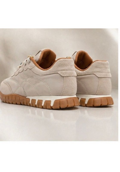 Papucumun Dünyası Kadın Sneaker Şık Tasarımlı Boncuk Detaylı Bej