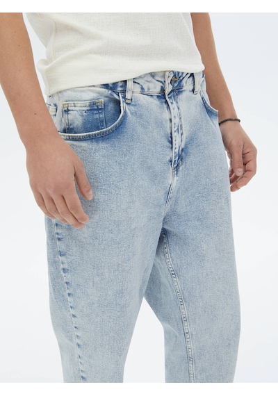 Kip Açık Mavi Carrot Fit Denim %100 Pamuk Pantolon Çok Renkli