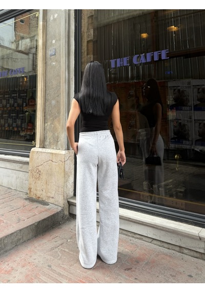 Out Of Standart Kadın Wide-leg Kalıp Beli Lastikli Kordon Detaylı Eşofman Altı Kar Melanj Out Of Standart Kadın Wide-leg Kalıp Beli Lastikli Kordon Detaylı Eşofman Altı Kar Melanj