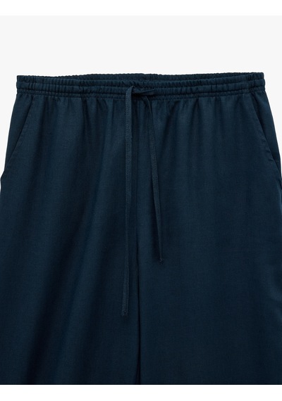 Koton Viskon Keten Karışımlı Beli Bağcıklı Geniş Paça Pantolon Lacivert 6sal40017ıw Lacivert - Mavi Koton Viskon Keten Karışımlı Beli Bağcıklı Geniş Paça Pantolon Lacivert 6sal40017ıw Lacivert - Mavi