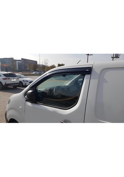 Fiat Scudo 2019 ve Üzeri Ön Mugen Cam Rüzgarlığı