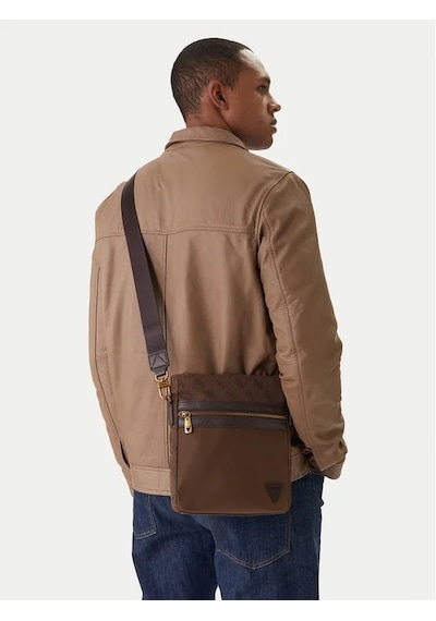 Guess Berlin Erkek Çapraz Askılı Çanta Hmbenpp6123 Kahverengi