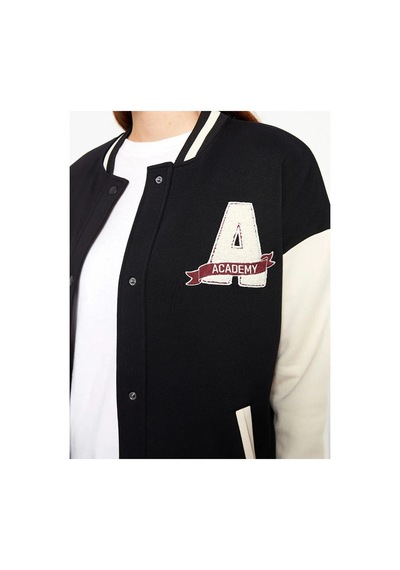 LC Waikiki Lcw Modest Siyah Bomber Yaka Nakışlı Kadın Kolej Ceket