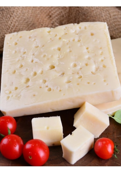 Gurmepark Mihaliç Koyun Peynir 1 KG