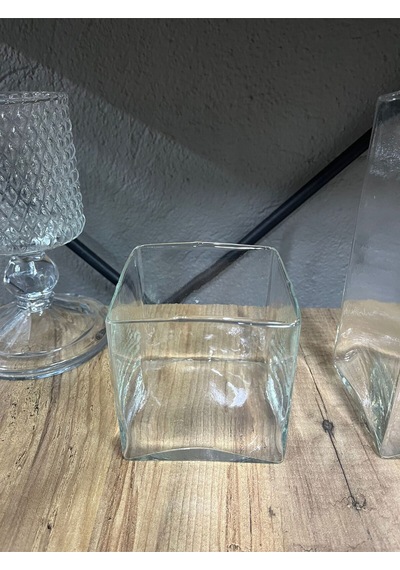 Denizli El İşçiliği Modern Kare Cam Vazo 10 X 10 Beyaz