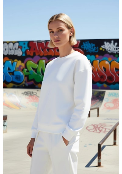 Benerly Kadın Bisiklet Yaka Düşük Kol Regular Kalıp Örme Sweatshirt Fonks Ekru