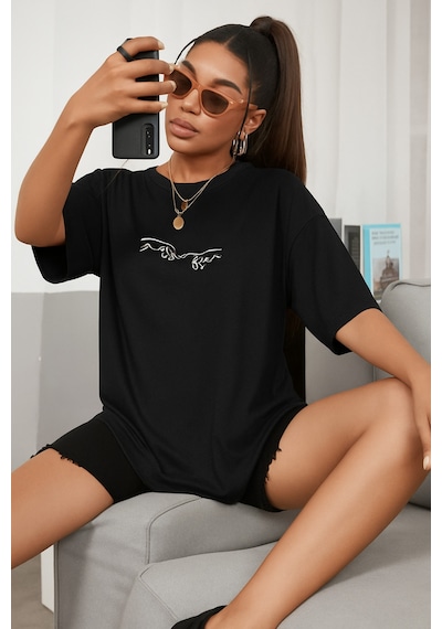 El Baskılı Oversize Beyaz T-shirt SIYAH