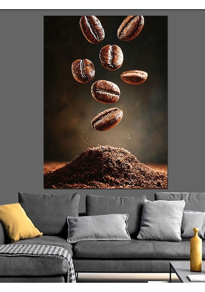 Ahşap Tablo Dökülen Kahve Çekirdekleri Poster