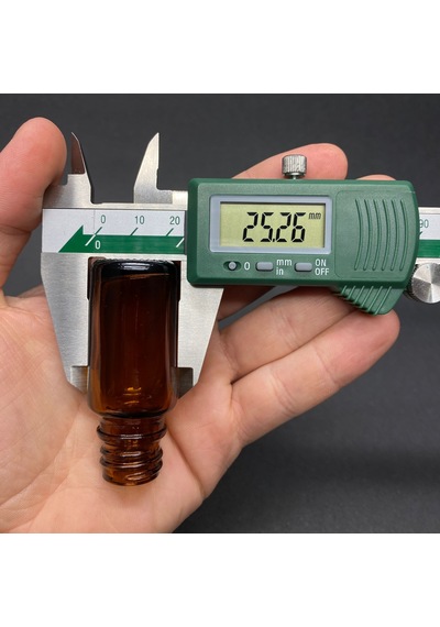 Amber Cam Damlalıklı Şişe  Gold Metalik Kapak  10 ML
