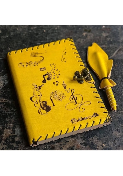 Müzik Öğretmenine Hediye İsme Özel Deri Defter