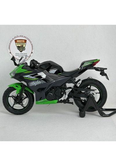 Kawasaki Ninja 400 1:12 Diecast Sesli Işıklı Motosiklet Modeli - Yeşil Siyah