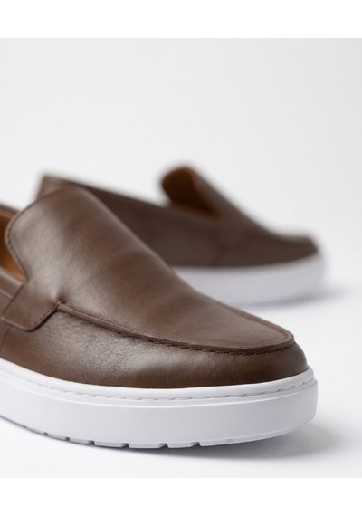 Growish Gr0318 Hakiki Deri Beyaz Eva Taban Günlük Kullanım Yüksek Taban Kahverengi Loafer Casual Ayakkabı Growish Gr0318 Hakiki Deri Beyaz Eva Taban Günlük Kullanım Yüksek Taban Kahverengi Loafer Casual Ayakkabı