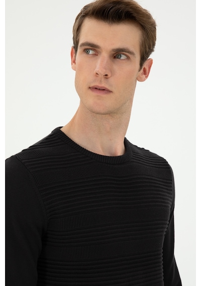 U.S. Polo Assn. Erkek Slim Fit Bisiklet Yaka Siyah Kazak 50297064-VR046 U.S. Polo Assn. Erkek Slim Fit Bisiklet Yaka Siyah Kazak 50297064-VR046