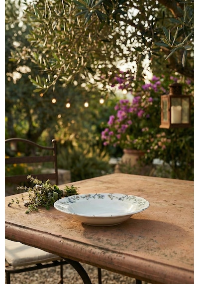 Silent Bloom Porselen Çukur Tabak - 20 Cm Renkli