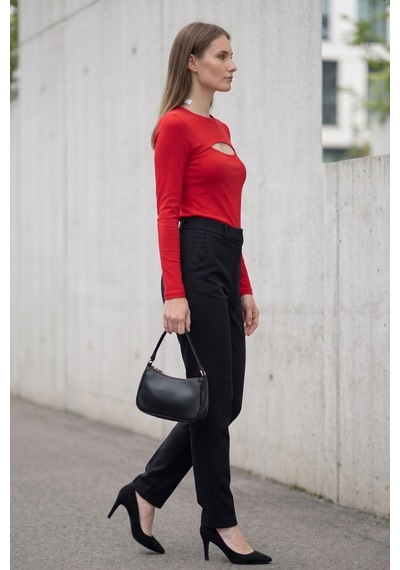 Kadın Kırmızı Cut Out Bluz Uzun Kollu Fit Kalıp Göğüs Dekolteli Modern Şık Üst Bluz