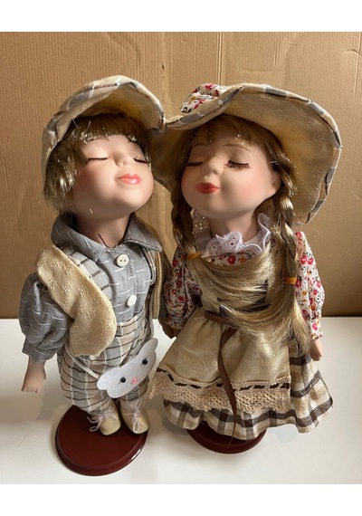 Kumaş Kıyafetli 2' Li Set Porselen Bebek 30 Cm Özel Kadın Ve Erkek Set
