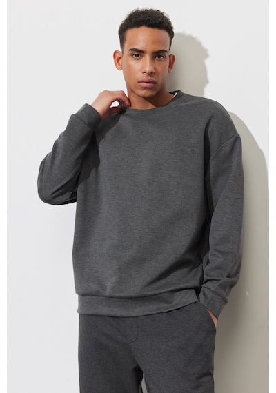 AC&Co / Altınyıldız Classics Erkek Antrasit-Melanj Oversize Fit Bol Kesim Bisiklet Yaka Düz Sweatshirt 4A5221200005ANMS Antrasit Melanj AC&Co / Altınyıldız Classics Erkek Antrasit-Melanj Oversize Fit Bol Kesim Bisiklet Yaka Düz Sweatshirt 4A5221200005ANMS Antrasit Melanj