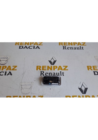 Jeep Renegade Arka Tavan Lambası 7356246460