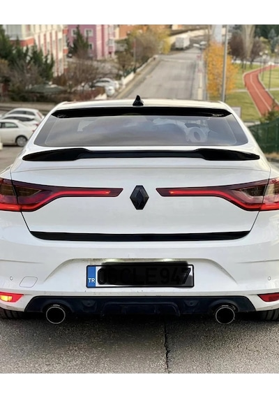 Renault Megane 4 Sedan Uyumlu Yarasa M4 Spoiler Pianoblack İthal