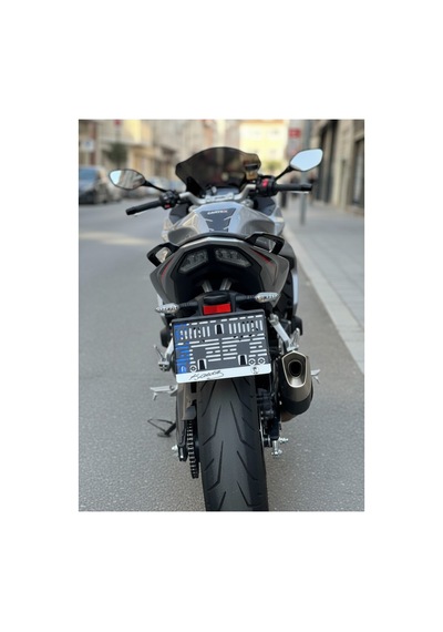 Mustafa Kemal Atatürk İmzalı Motor Plaka Çerçevesi 1 Adet Esnek Plakalık