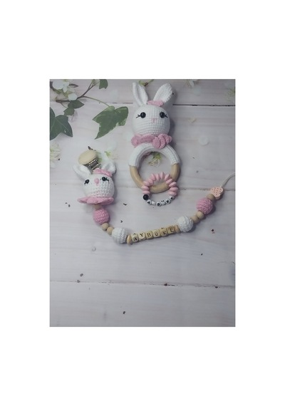Baby Happiness Amigurumi Tavsan Cingirakli Diskasiyici Özel İsimli Emzik Zinciri Bileklik