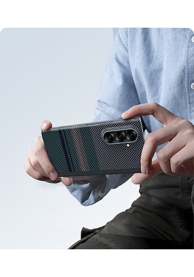 Galaxy Z Fold 7 Uyumlu Kılıf M-safe Şarj Özellikli Karbon Fiber Benks Aurora Armorair Kevlar Yeşil