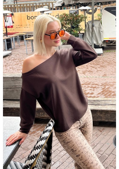 Madmext Kahverengi Kayık Yaka Basic Sweatshirt Mg2228 Kahverengi