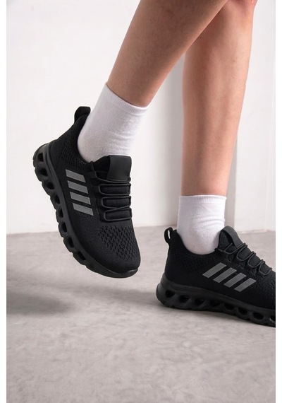 Nstil Unisex Spor Ayakkabı Şeritli Bağcıksız Hava Alan Ultra Rahat Hafif Taban Sneaker 125 Siyah Nstil Unisex Spor Ayakkabı Şeritli Bağcıksız Hava Alan Ultra Rahat Hafif Taban Sneaker 125 Siyah