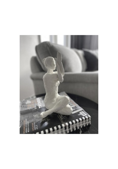 Dekoratif Oturan Yoga Kadın Objesi Multi