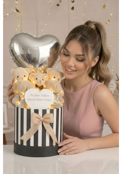 Premium Silindir Kutusunda Led Işıklı Aynalı Ve Kalp Balonlu Peluş Taba 5li Ayıcık Buketi