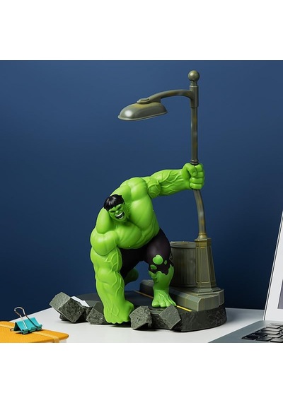 Paladone Marvel Hulk Diorama Lambası - Ayarlanabilir Parlaklığa Sahip Işıklı Hulk Sahnesi - 34 Cm Toplayıcı Teş Diğer