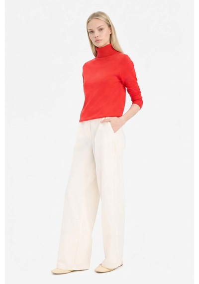 DeFacto Regular Fit Yumuşak Dokulu Balıkçı Yaka Basic Düz Triko Kazak H1651AZ24WNRD227 Kırmızı
