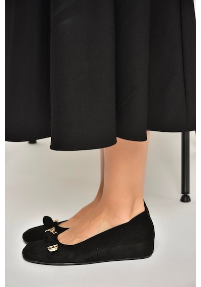 Fox Shoes Y250750702 Siyah Süet Alçak Dolgu Tabanlı Kadın Ayakkabı Siyah