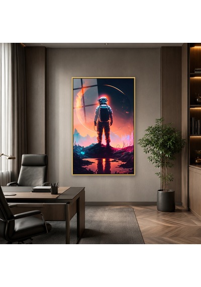 Kızıl Gezegende Duran Astronot Gold Çerçeveli Cam Tablo